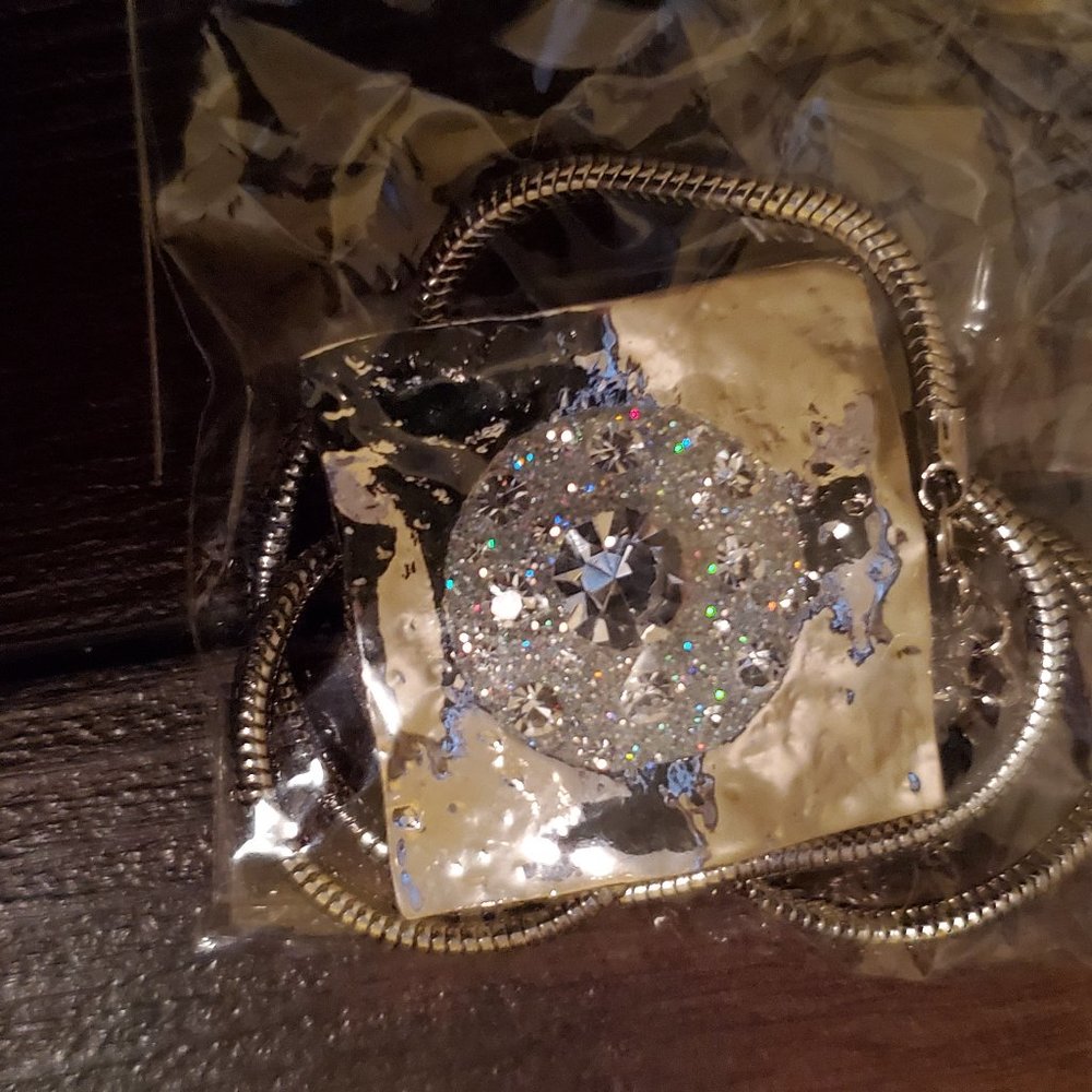 Selling Handmade Love Pendant / Necklace Valentine